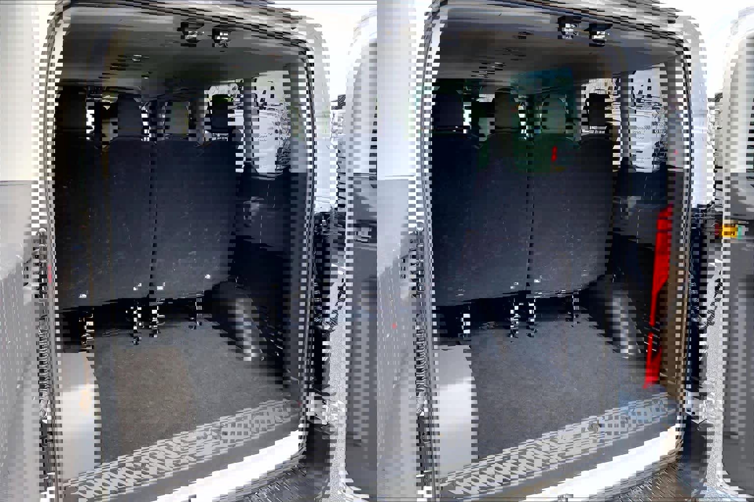 Used 2024 Ford Transit 350 XLT image 32