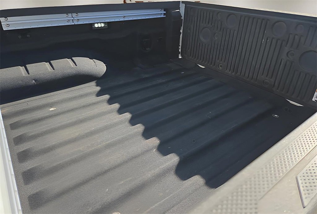 Used 2024 Nissan Frontier SV w/ SV Convenience Package image 10