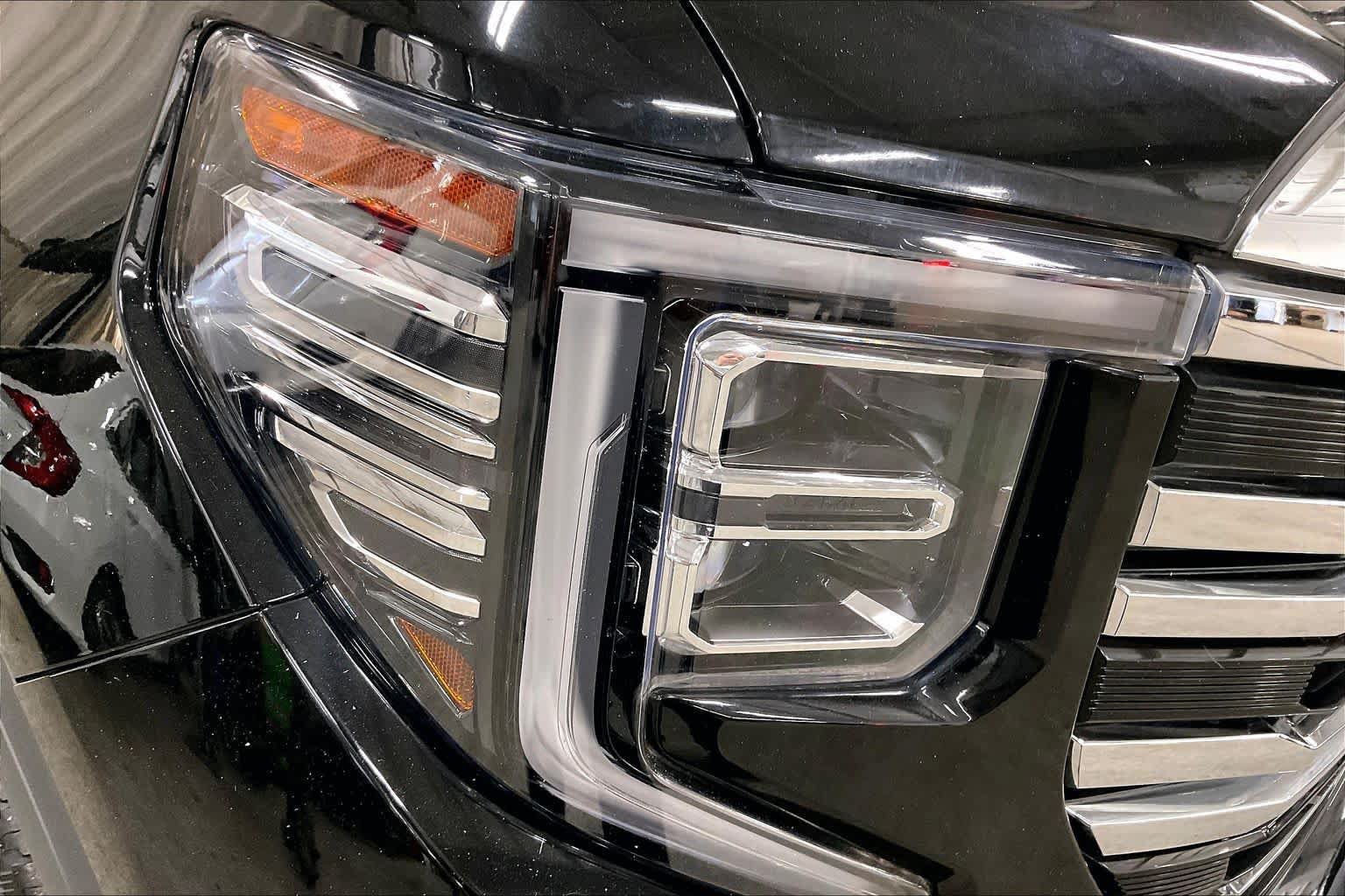 Used 2023 GMC Sierra 1500 SLT w/ SLT Convenience Package AWD/4WD image 27