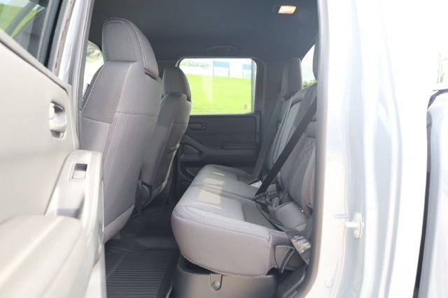 New 2026 Nissan Frontier SV w/ All-Weather Content Package AWD/4WD image 23
