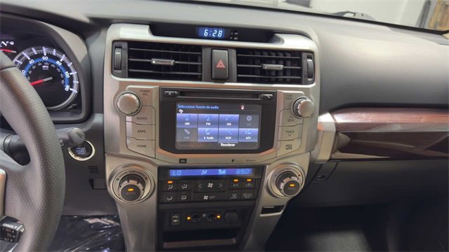 Used 2015 Toyota 4Runner Limited image 26