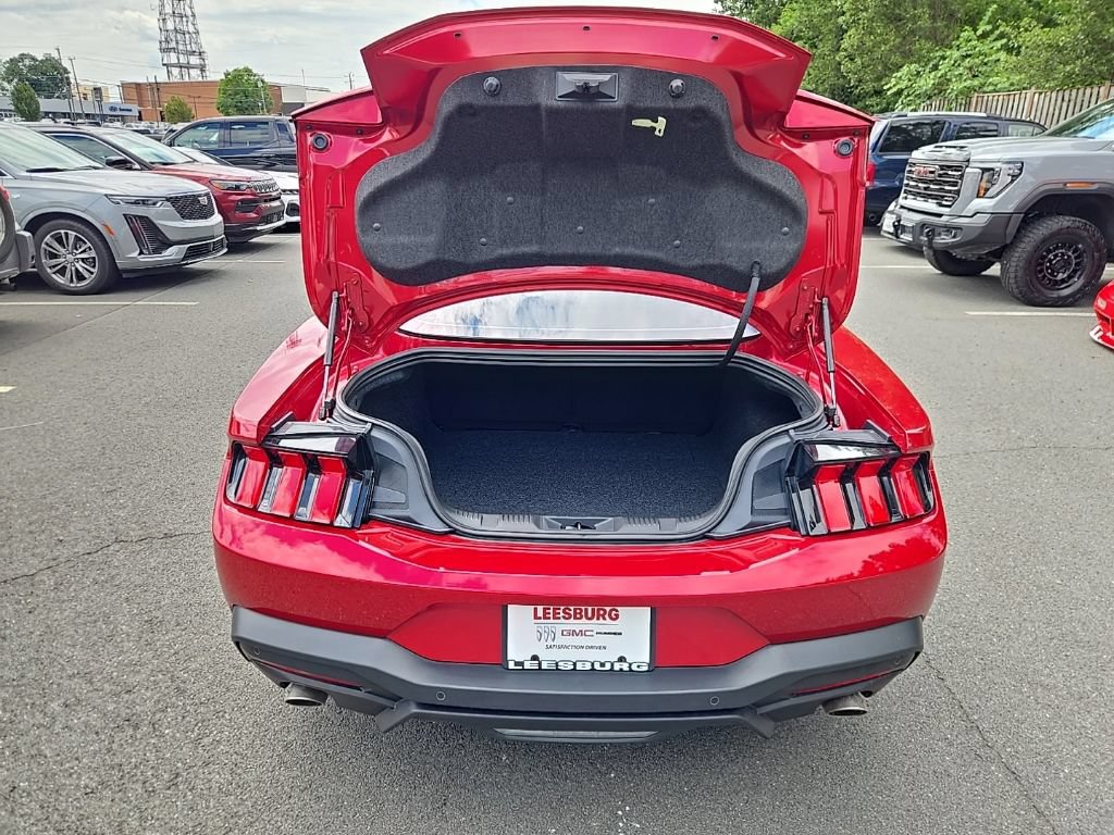 Used 2024 Ford Mustang Coupe RWD image 33