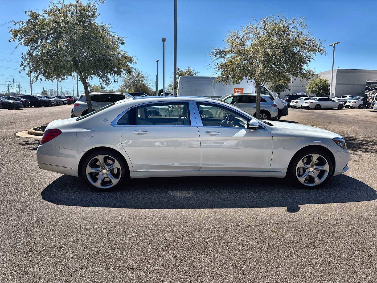 Used 2016 Mercedes-Benz Maybach S 600 image 10