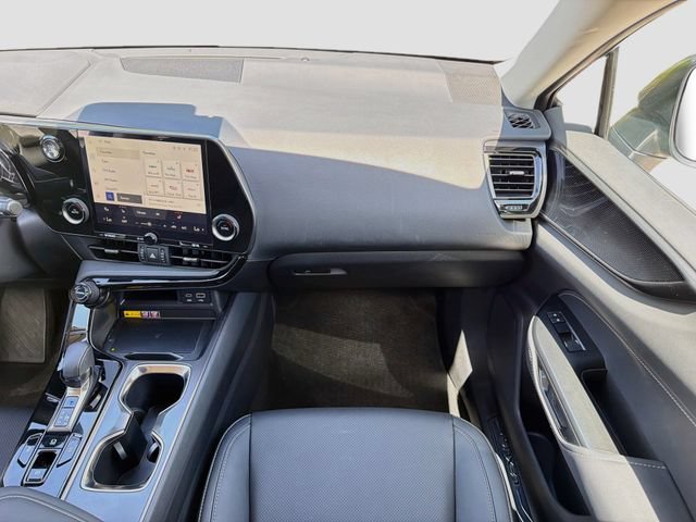 Certified 2025 Lexus NX 250 FWD w/ Accessory Package (Z1) image 18