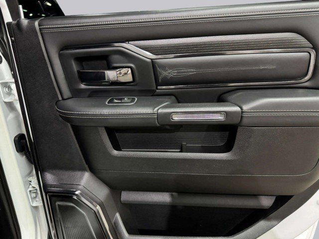 Used 2022 RAM 2500 Limited image 41