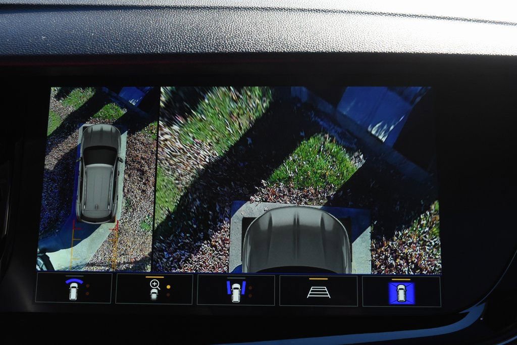 Used 2023 Buick Envision Avenir AWD/4WD image 50