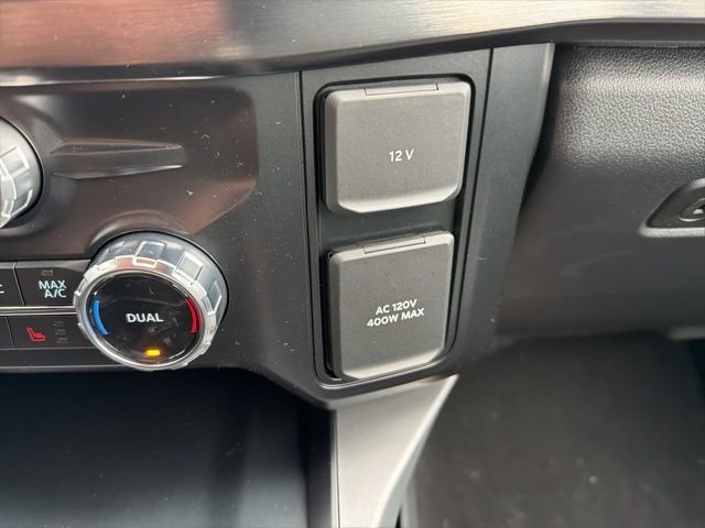 New 2026 Ford F250 Lariat w/ Black Appearance Package image 16