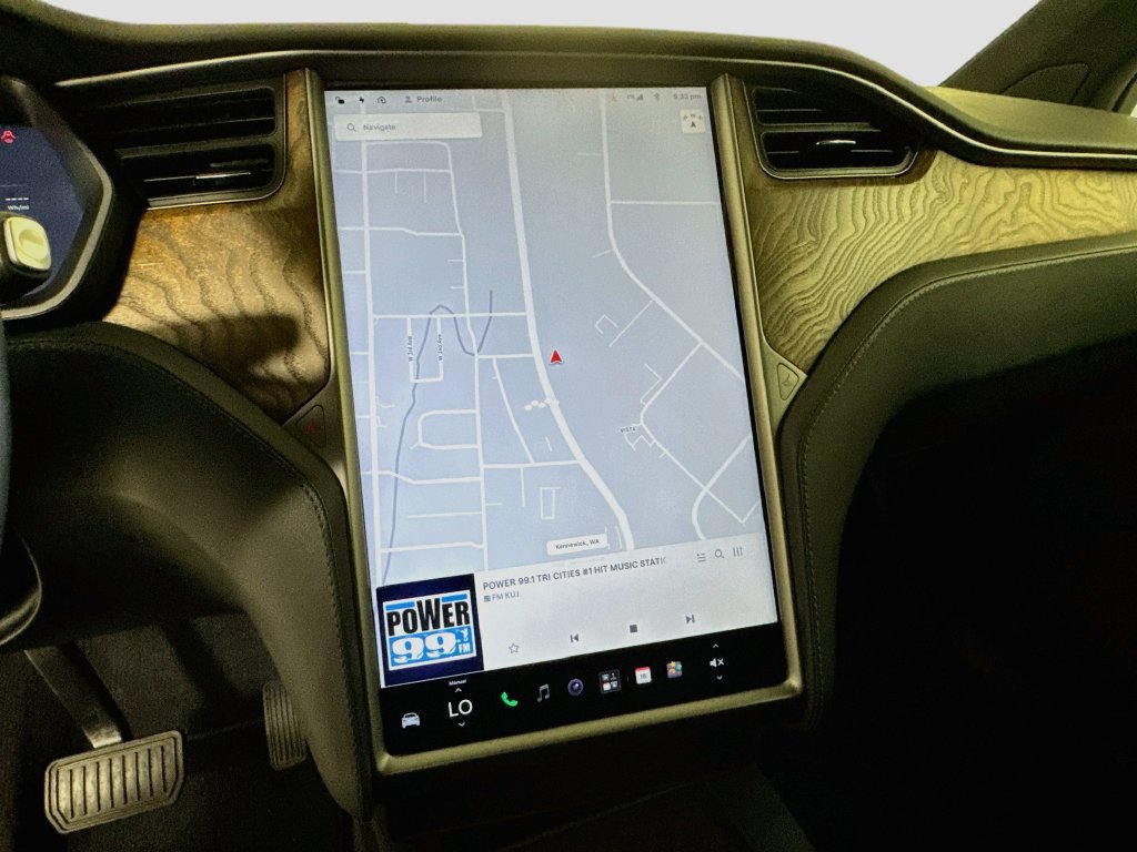 Used 2020 Tesla Model X Long Range AWD/4WD image 14
