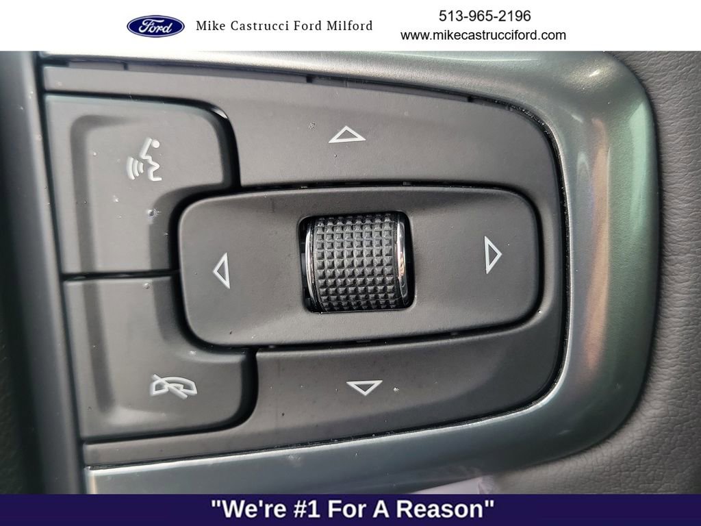 Used 2022 Chevrolet Silverado 1500 LT AWD/4WD image 13