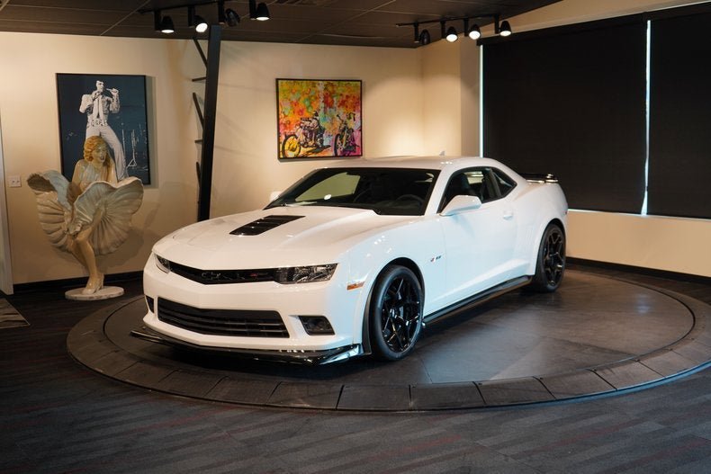 Used 2014 Chevrolet Camaro Z/28 RWD image 1