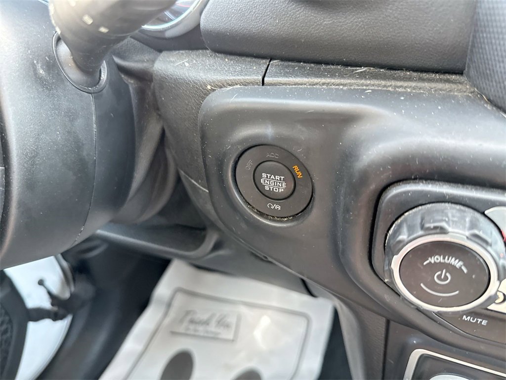 Used 2020 Jeep Wrangler Unlimited Sahara w/ Dual Top Group image 22