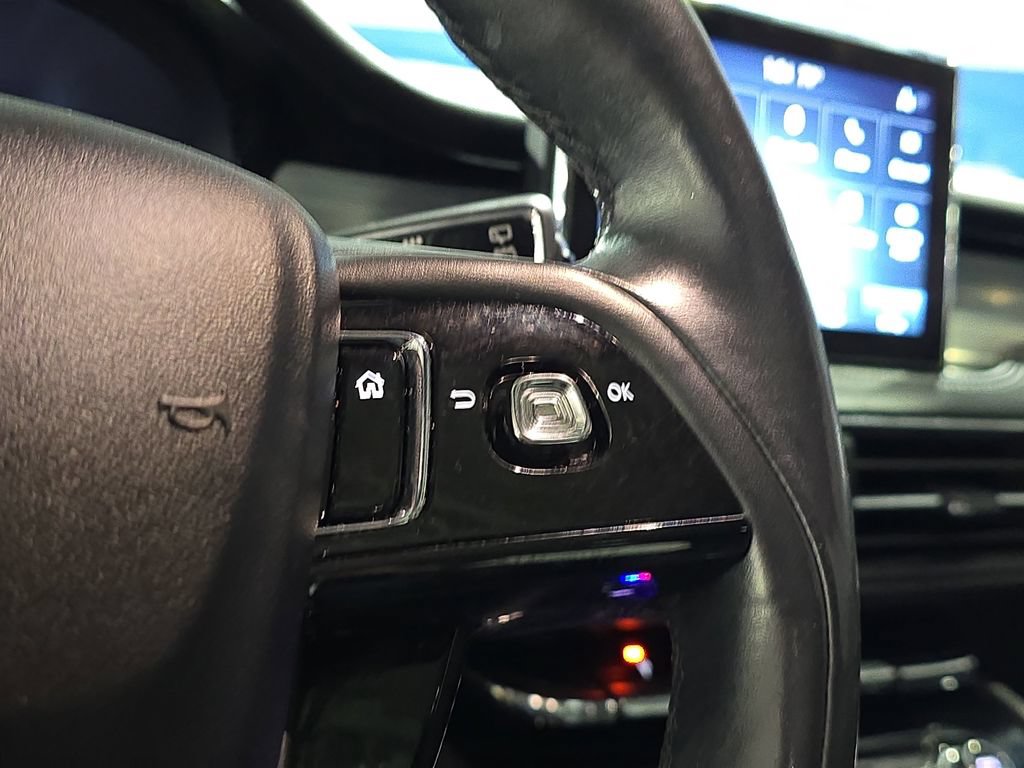 Used 2020 Lincoln Corsair AWD w/ Premium Package image 26