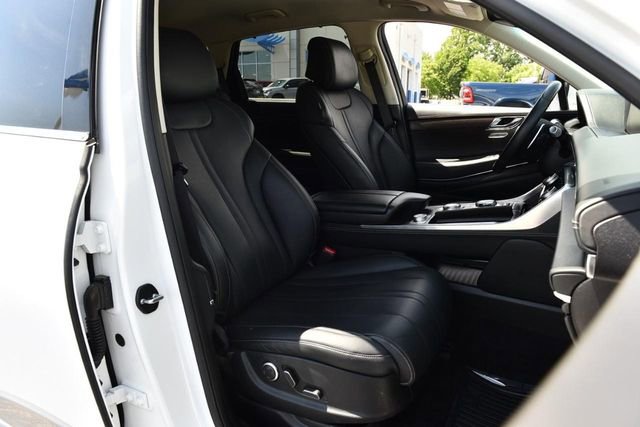 Used 2024 Genesis GV80 2.5T AWD/4WD image 23