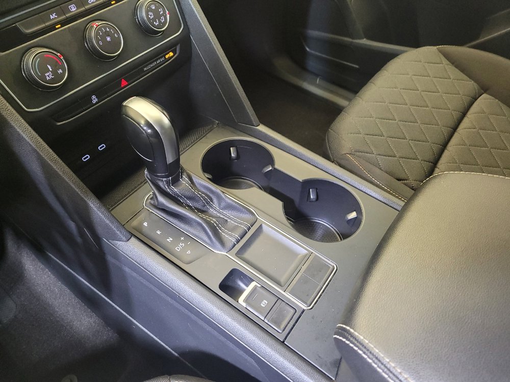 Used 2021 Volkswagen Atlas S FWD image 26