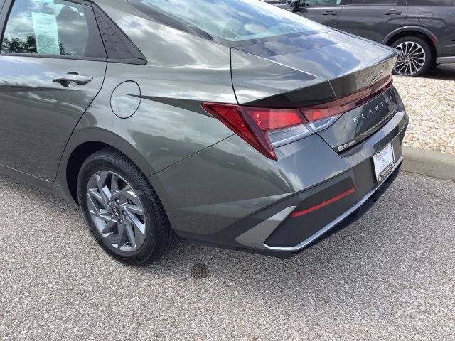 Certified 2024 Hyundai Elantra SEL FWD image 34