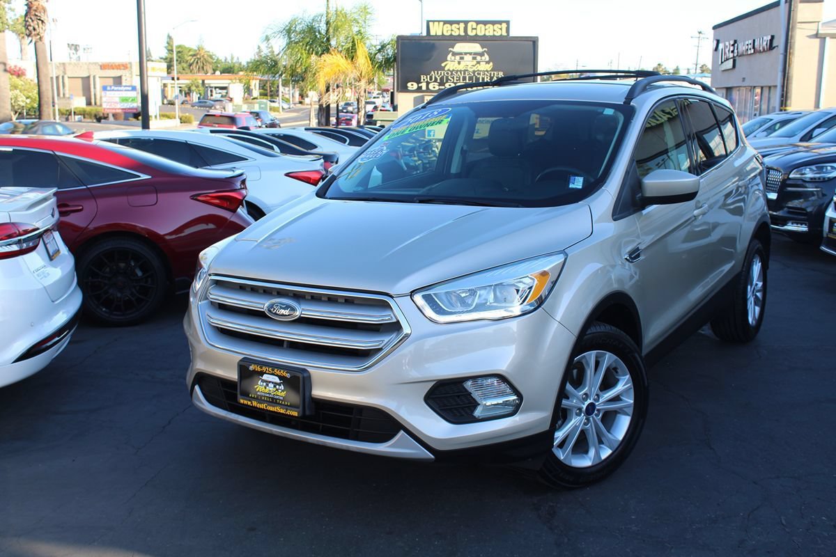 Used 2018 Ford Escape SEL FWD image 38