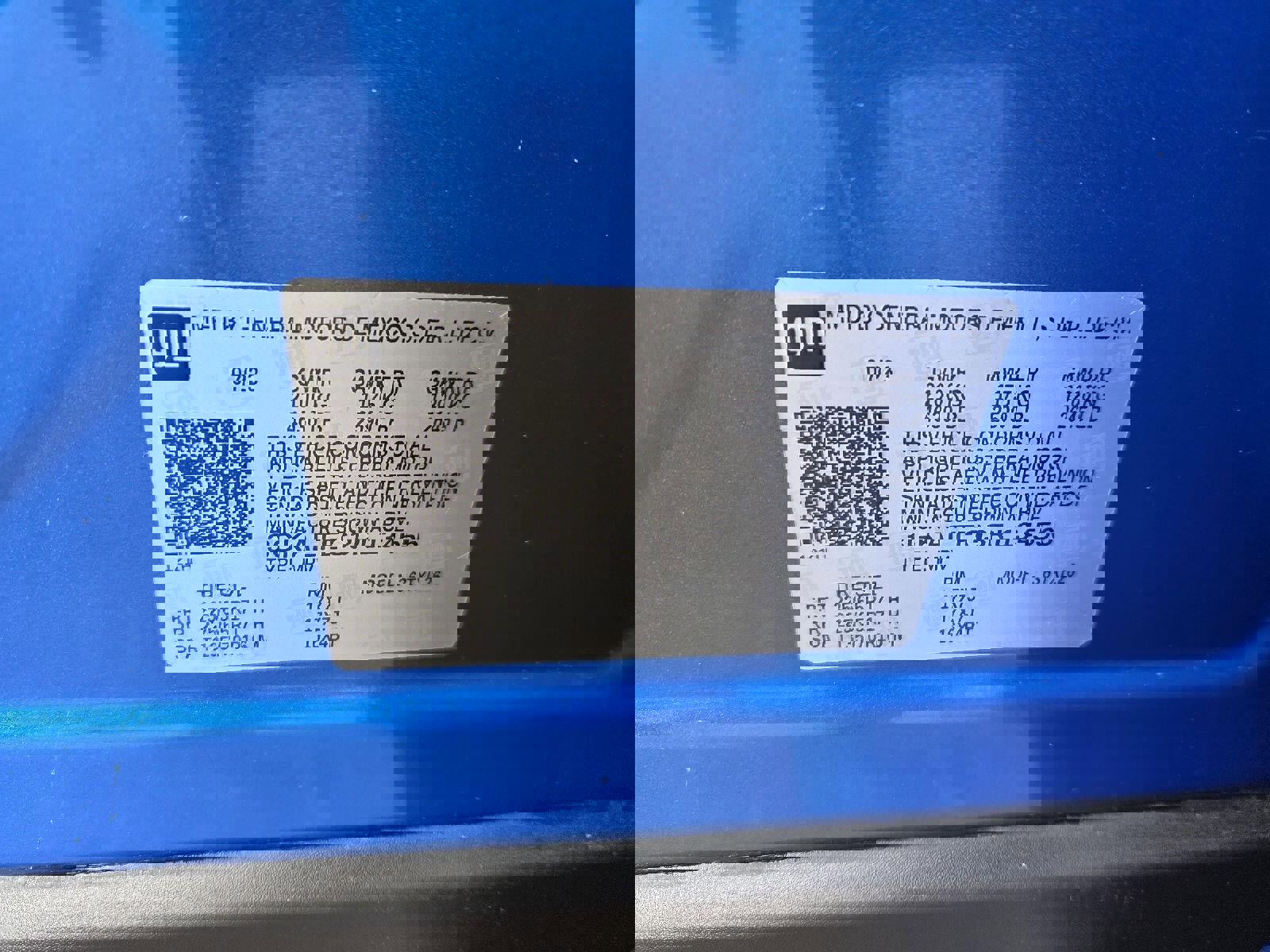 Used 2024 GMC Terrain SLE w/ Driver Convenience Package image 16