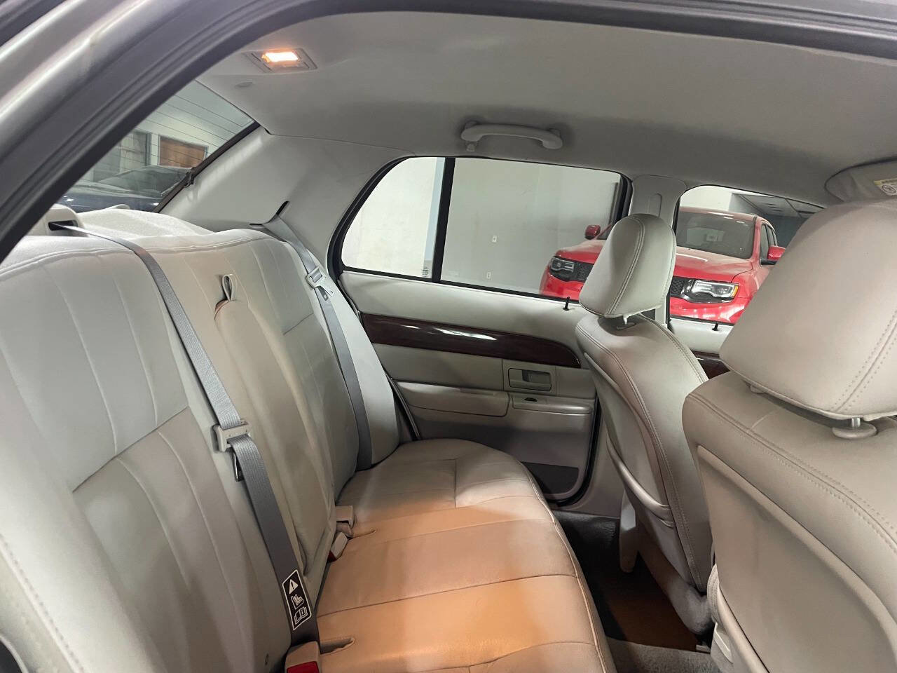 Used 2004 Mercury Grand Marquis LS image 22
