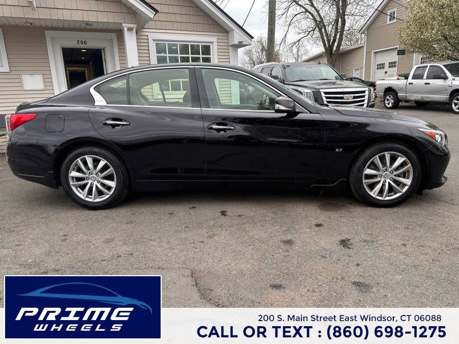 Used 2015 INFINITI Q50 Premium w/ Navigation Package AWD/4WD image 8