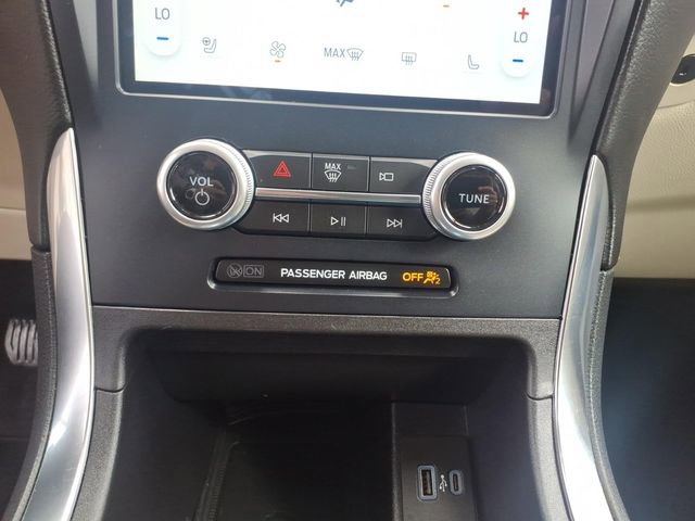 Certified 2023 Ford Edge Titanium AWD/4WD image 21