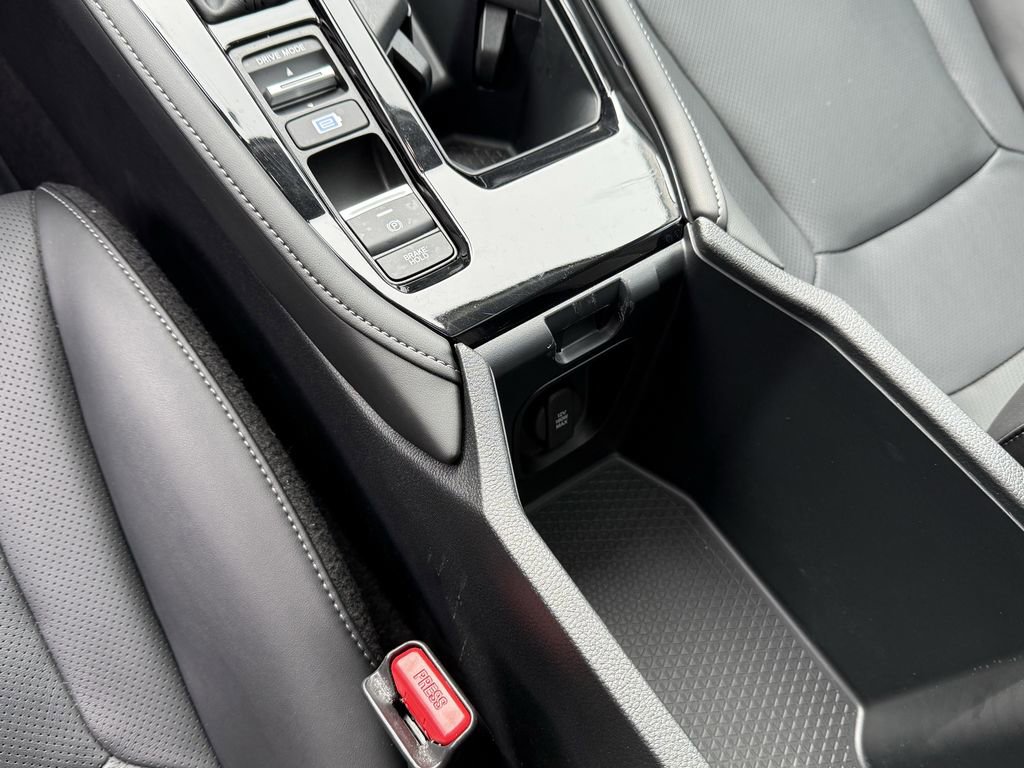 Used 2023 Honda Accord Touring image 31