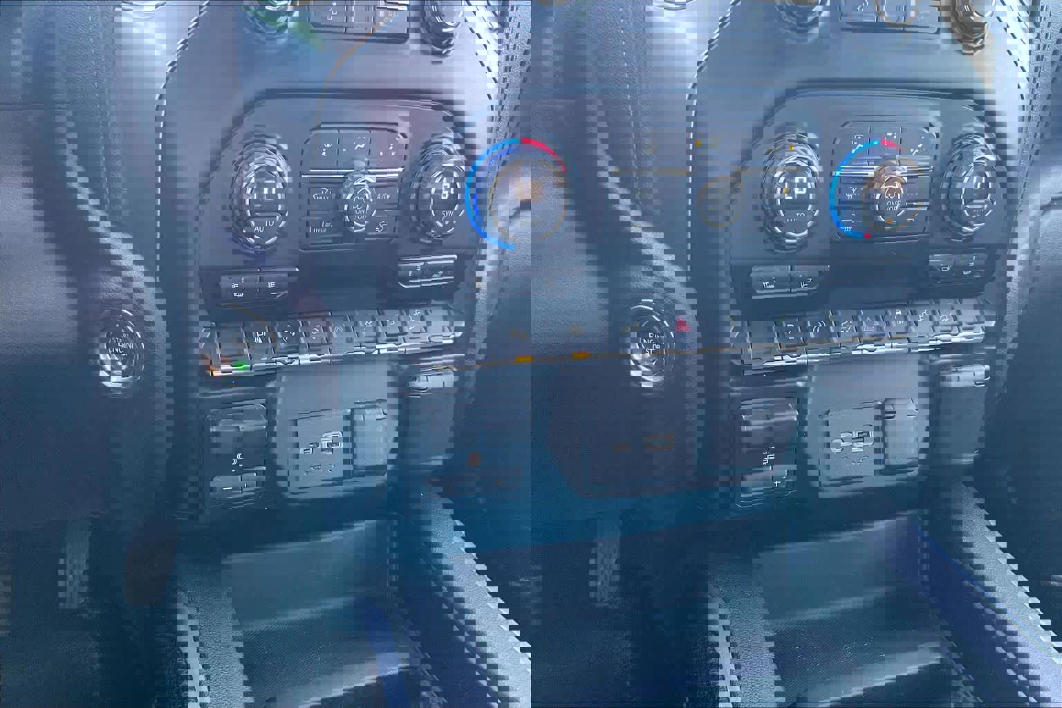 Used 2019 Chevrolet Silverado 1500 LT Trail Boss image 32