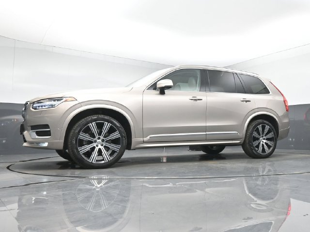 Used 2024 Volvo XC90 B6 Plus w/ Protection Package Premier AWD/4WD image 39