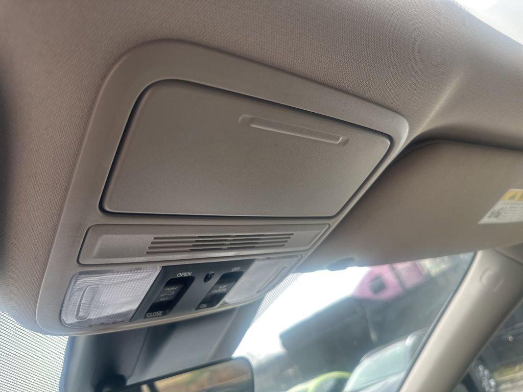 Used 2018 Honda Odyssey EX-L image 22