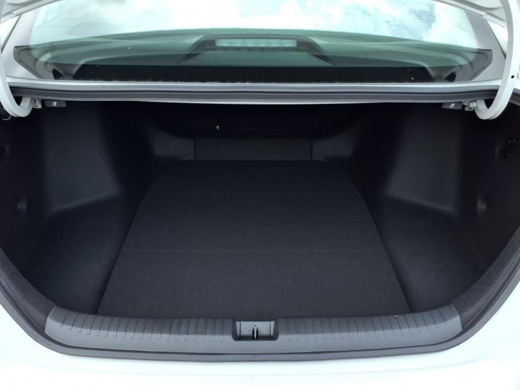 New 2025 Honda Accord SE image 26