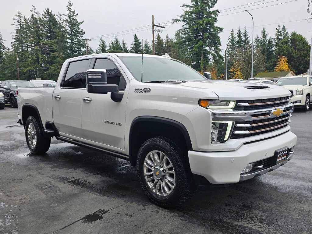 Used 2023 Chevrolet Silverado 3500 High Country AWD/4WD image 3