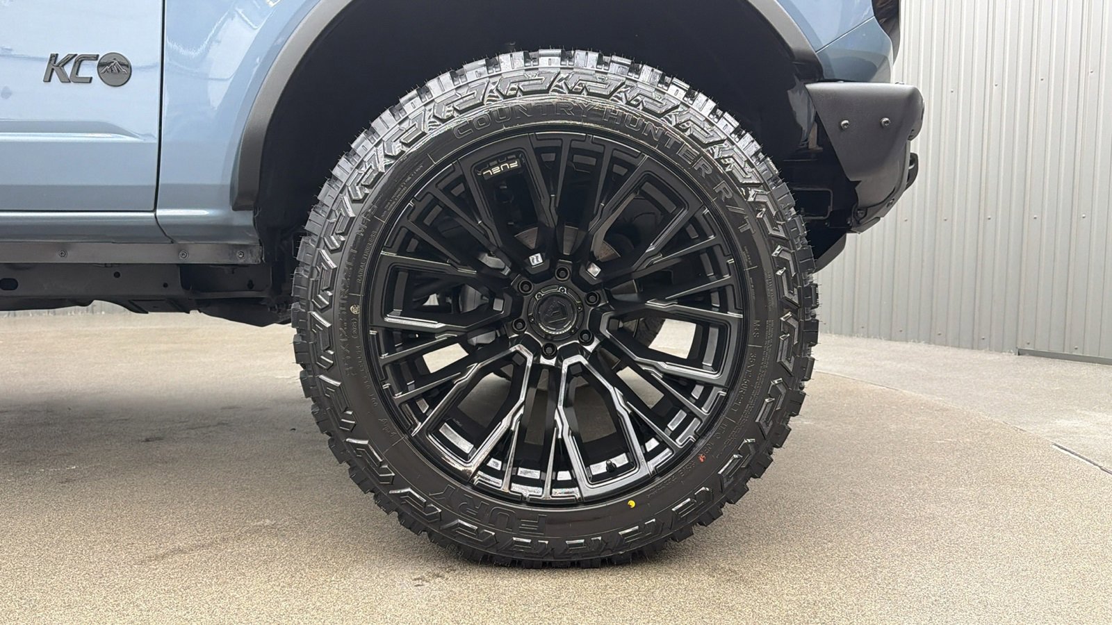 Used 2024 Ford Bronco Wildtrak image 10