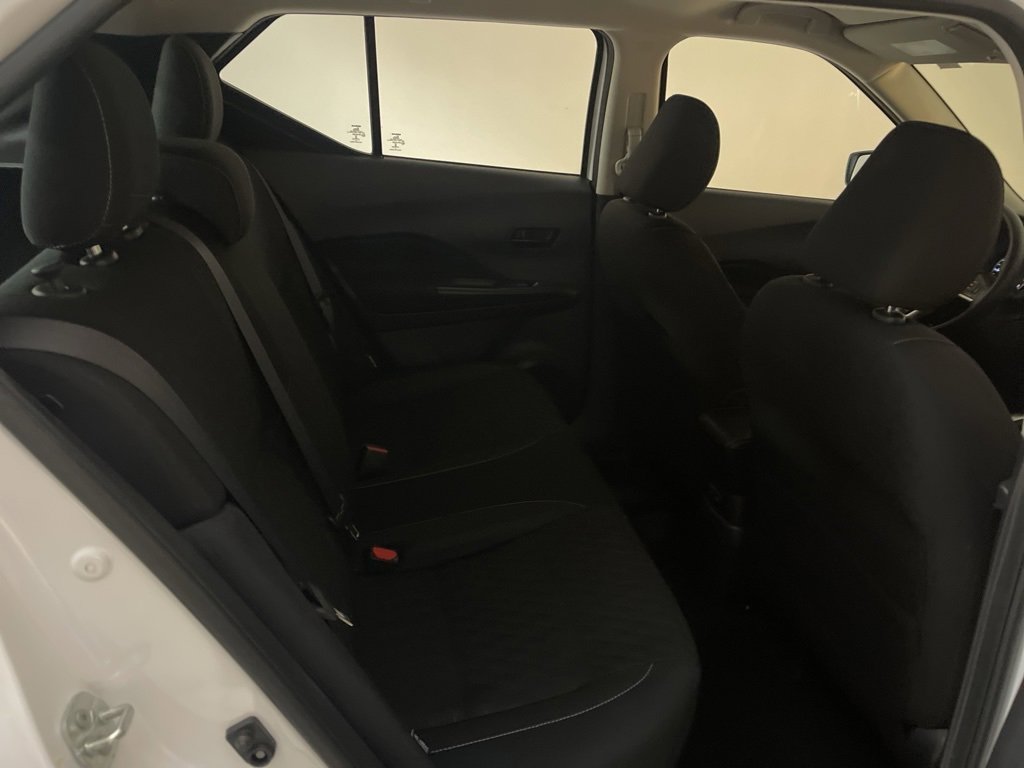 Used 2022 Nissan Kicks S image 31
