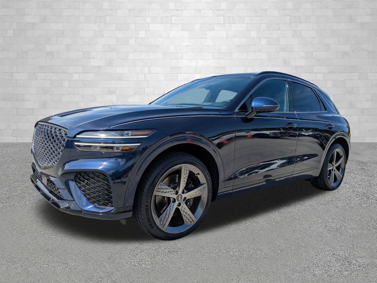 Certified 2022 Genesis GV70 3.5T Sport w/ Sport Prestige Package AWD/4WD image 5