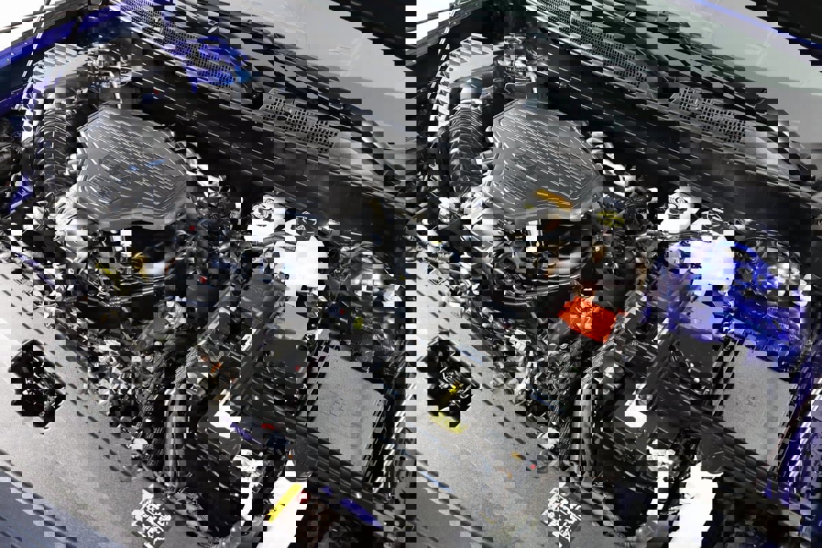 Used 2025 Cadillac XT6 Premium Luxury image 32