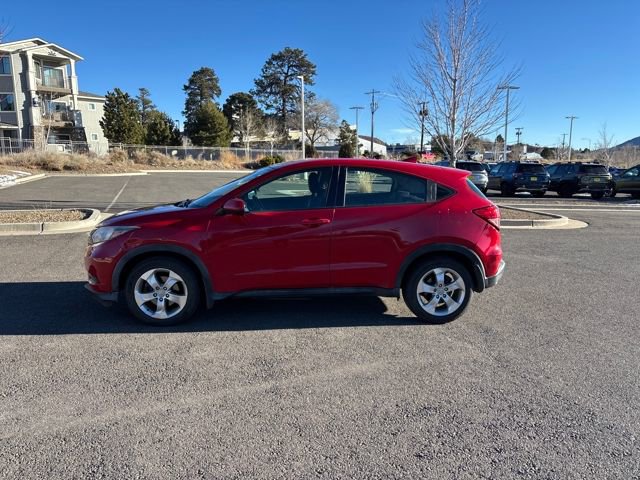 Used 2016 Honda HR-V LX image 6