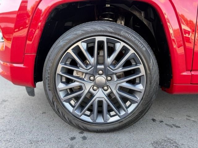 Used 2022 Jeep Compass Limited AWD/4WD image 29