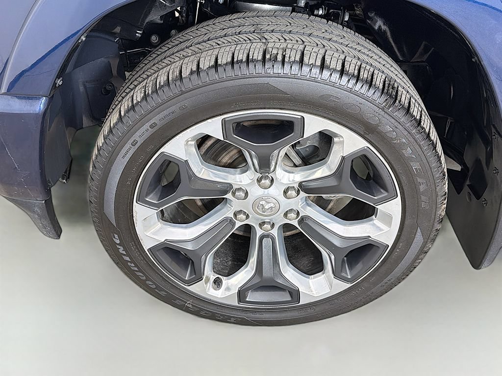 Used 2022 RAM 1500 Limited w/ Body-Colour Bumper Group AWD/4WD image 20