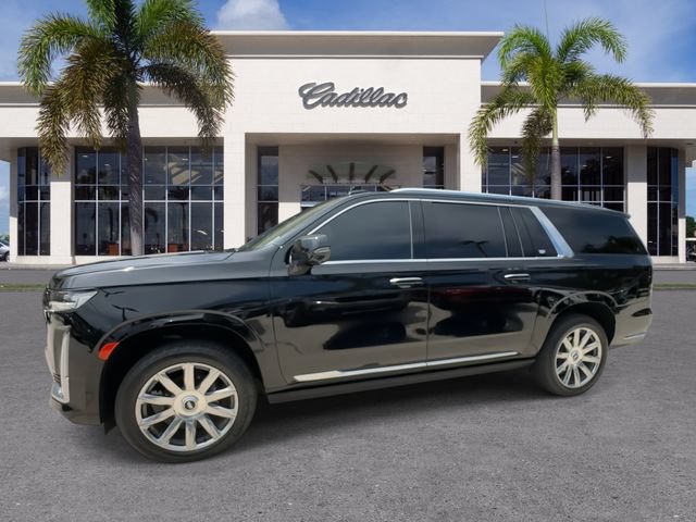 Certified 2024 Cadillac Escalade ESV Premium Luxury Platinum AWD/4WD image 7