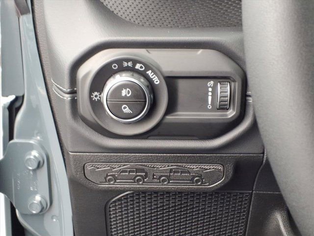 New 2026 Jeep Gladiator Mojave w/ Safety Group image 14