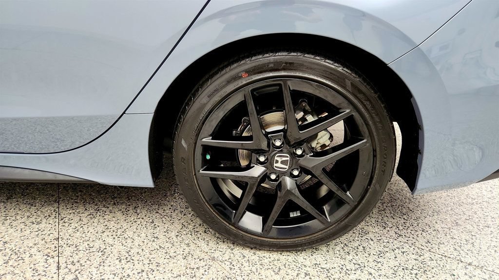 Used 2023 Honda Civic Sport image 9