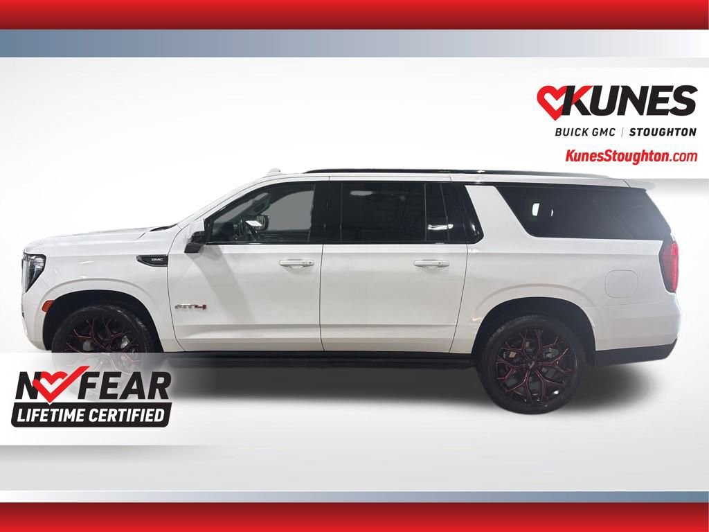 Used 2024 GMC Yukon XL AT4 w/ AT4 Premium Package AWD/4WD image 8