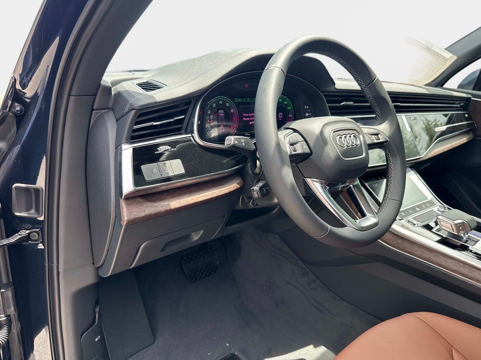 New 2026 Audi Q7 2.0T Premium AWD/4WD image 17