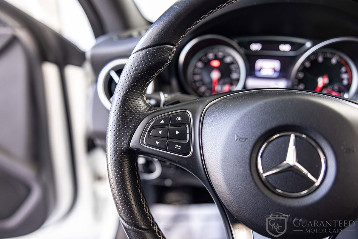 Used 2018 Mercedes-Benz CLA 250 image 22