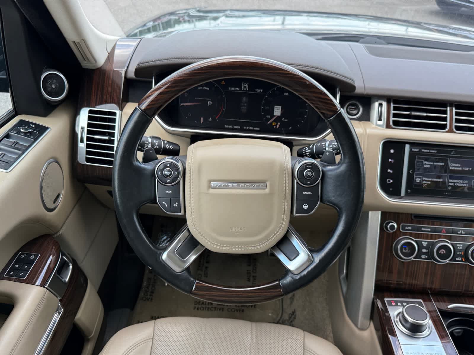 Used 2016 Land Rover Range Rover Supercharged AWD/4WD image 43