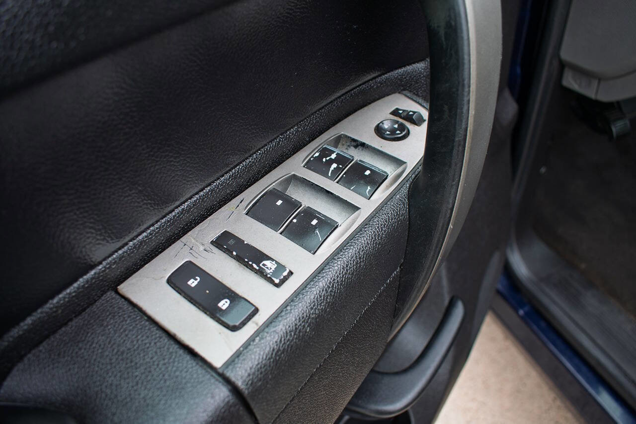 Used 2012 Chevrolet Silverado 1500 LS RWD image 11