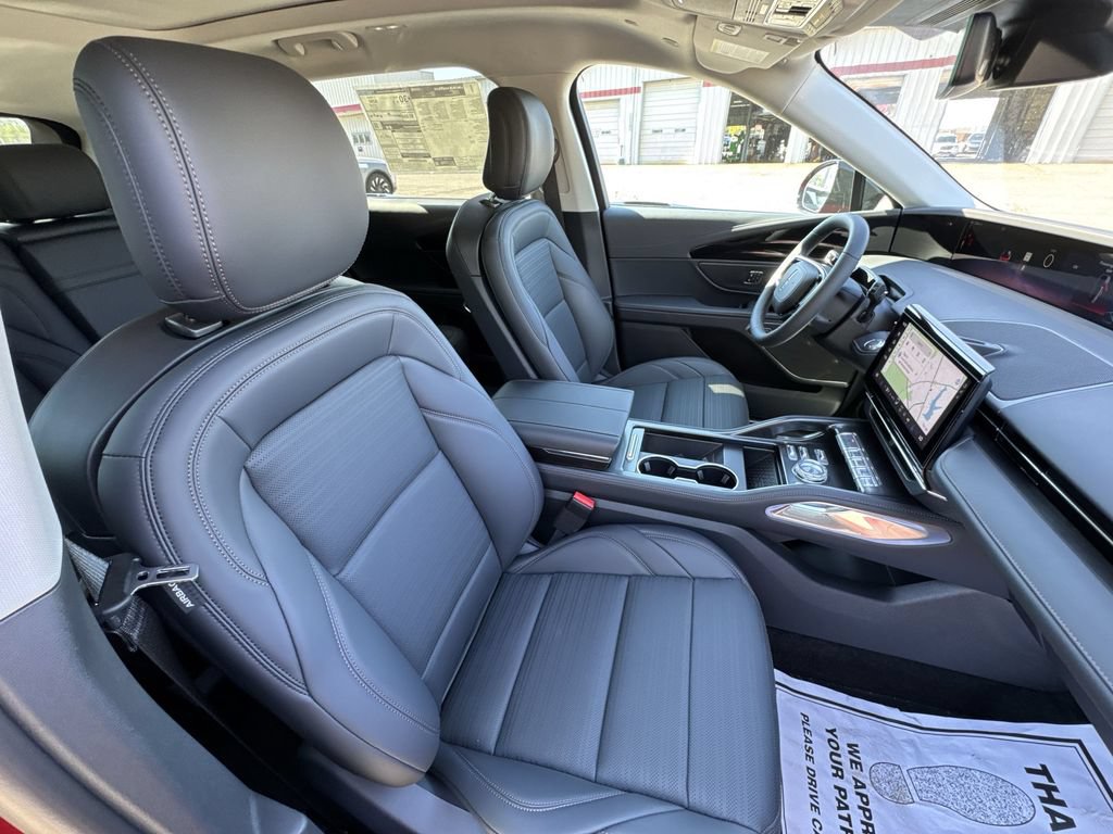 New 2026 Lincoln Nautilus Reserve w/ Jet Appearance Package AWD/4WD image 25