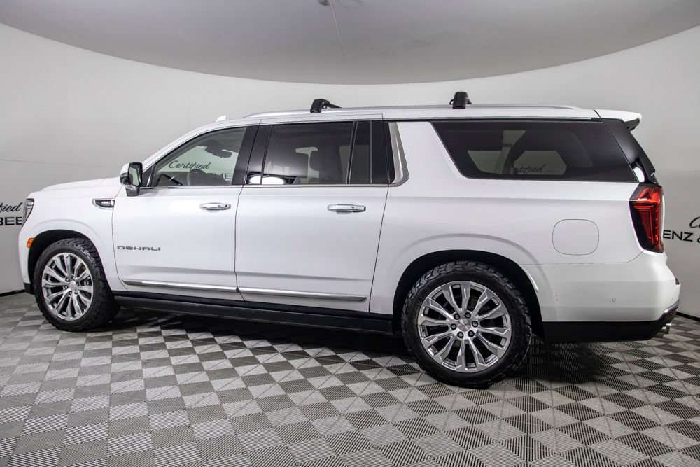 Used 2023 GMC Yukon XL Denali w/ Denali Reserve Package AWD/4WD image 13