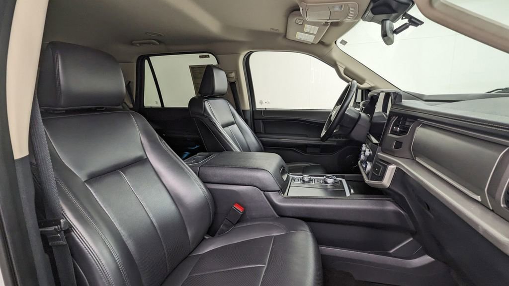 Certified 2022 Ford Expedition XLT AWD/4WD image 40
