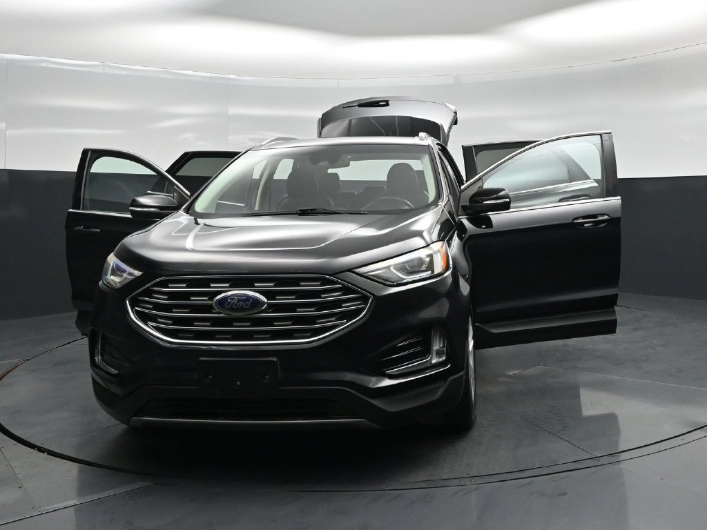 Used 2019 Ford Edge SEL w/ Equipment Group 201A AWD/4WD image 29