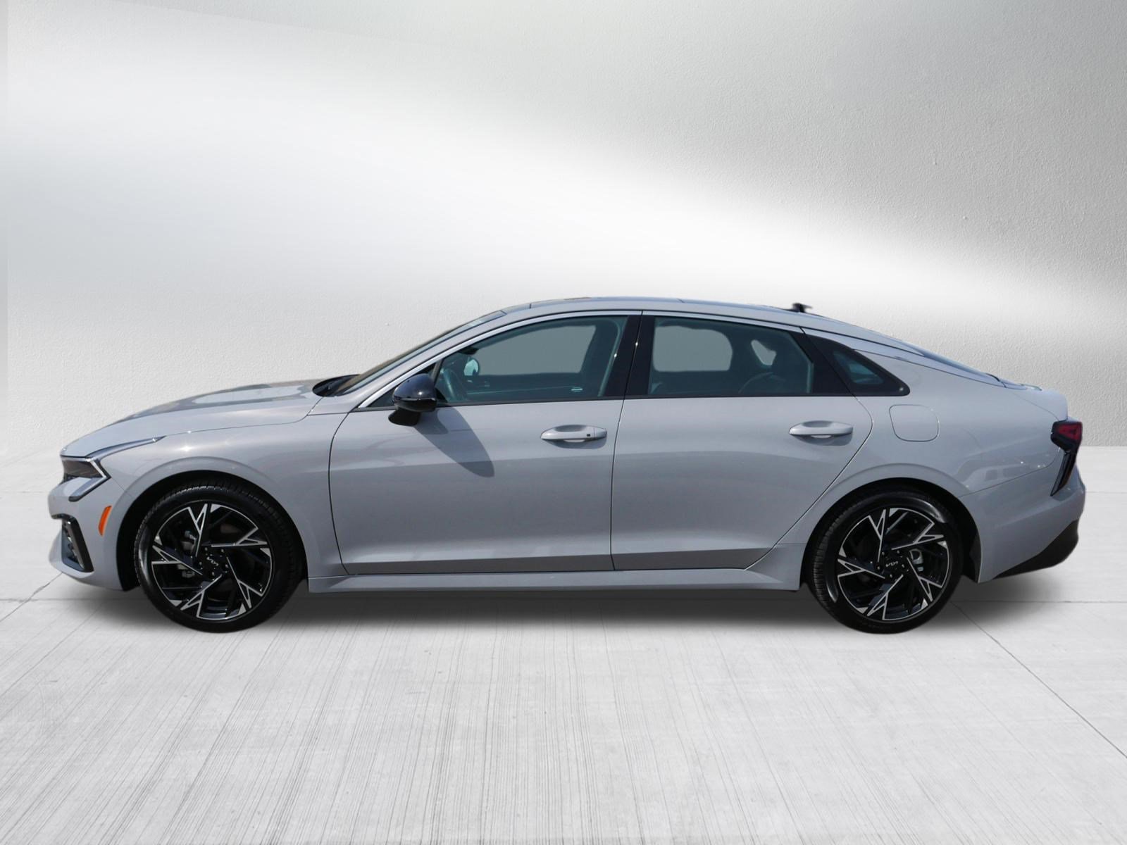 Certified 2025 Kia K5 GT-Line w/ GT-Line Premium Package image 4